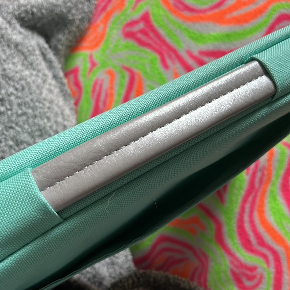 Lacdo 13’ Inch Turquoise Laptop Case - Picture 6 of 6
